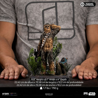 Iron Studios Star Wars Chewbacca & Tokkat 1:10 Scale Statue