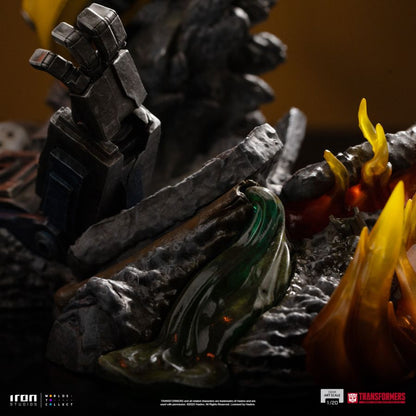 Iron Studios Transformers Bumblebee Art Scale 1:10 Scale Statue