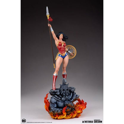 Tweeterhead DC Comics Wonder Woman 1:4 Scale Maquette