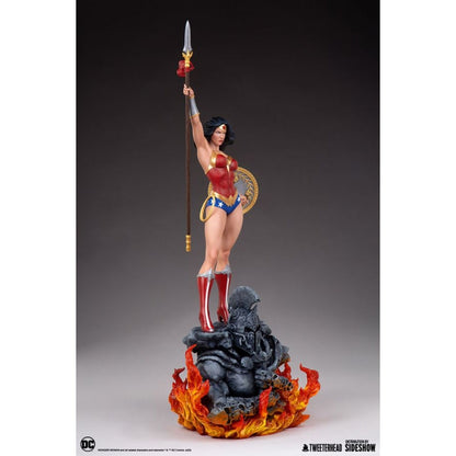Tweeterhead DC Comics Wonder Woman 1:4 Scale Maquette