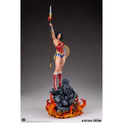 Tweeterhead DC Comics Wonder Woman 1:6 Scale Maquette