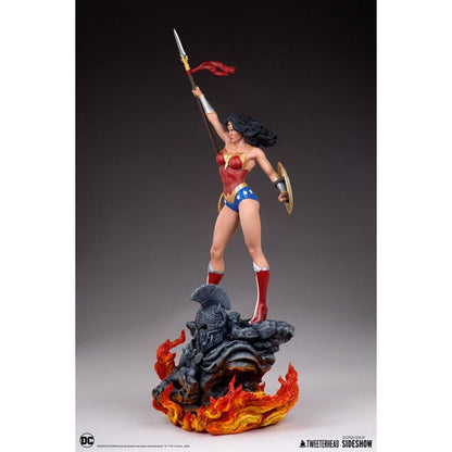 Tweeterhead DC Comics Wonder Woman 1:6 Scale Maquette