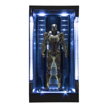 Dragon Models Iron Man 3 Hall of Armour Mark XXI Model Kit Vignette