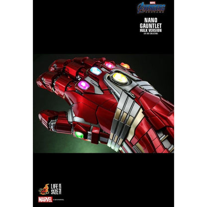 Hot Toys Avengers 4: Endgame Nano Gauntlet (Hulk Version) 1:1 Scale Replica