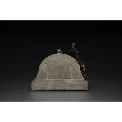 Iron Studios Star Wars: The Mandalorian Boba Fett & Fennec Shand on Throne Deluxe 1:10 Scale Statue