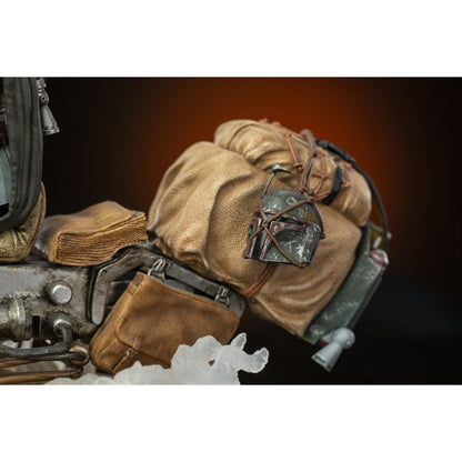 Iron Studios Star Wars: The Mandalorian Mandalorian on Speederbike Deluxe 1:10 Scale Statue