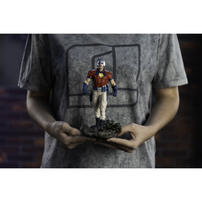 Iron Studios The Suicide Squad Peacemaker 1:10 Scale Statue
