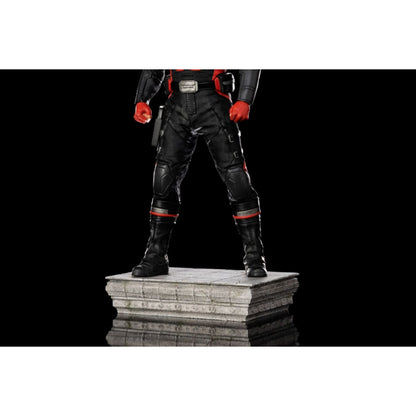 Iron Studios The Falcon and the Winter Soldier John Walker US Agent 1:10 Scale Statue