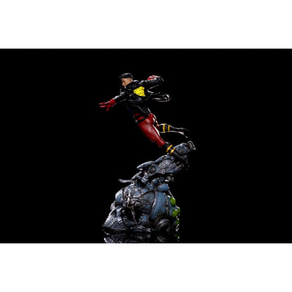 Iron Studios DC Comics Superboy 1:10 Scale Statue