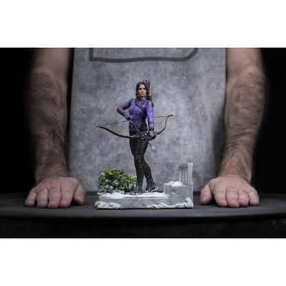 Iron Studios Hawkeye (TV) Kate Bishop 1:10 Scale Statue