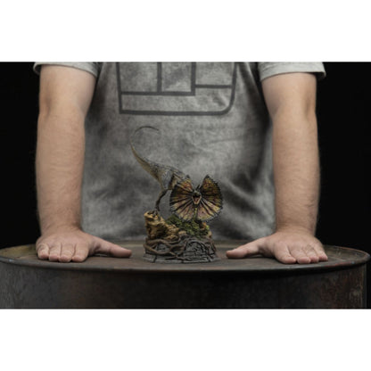 Iron Studios Jurassic World 3: Dominion Dilophosaurus 1:10 Scale Statue