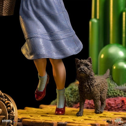 Iron Studios Wizard of Oz Dorothy Deluxe 1:10 Scale Statue