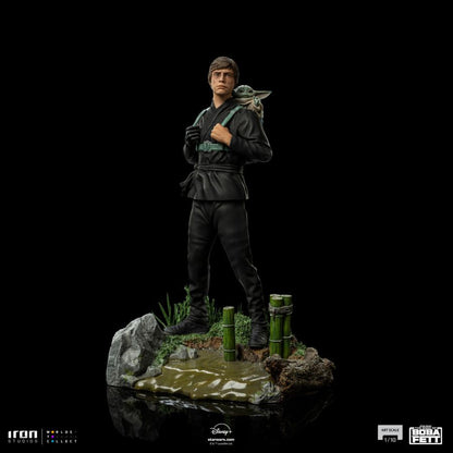 Iron Studios Star Wars: Book of Boba Fett Luke and Grogu Training 1:10 Scale Statue