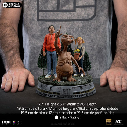Iron Studios E.T. Elliot & Gertie Deluxe 1:10 Scale Statue