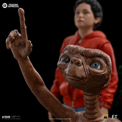 Iron Studios E.T. Elliot & Gertie Deluxe 1:10 Scale Statue
