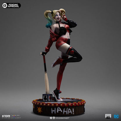 Iron Studios Batman Harley Quinn (Gotham City Sirens) 1:10 Scale Statue