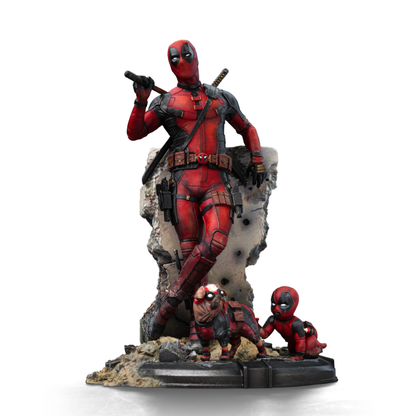 Iron Studios Deadpool & Wolverine Deadpool 1:10 Statue