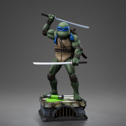 Iron Studios Teenage Mutant Ninja Turtles (1990) Leonardo 1:10 Scale Statue