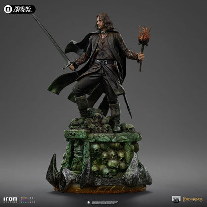 Iron Studios The Lord of the Rings Aragorn Unleashed 1:10 Scale Statue