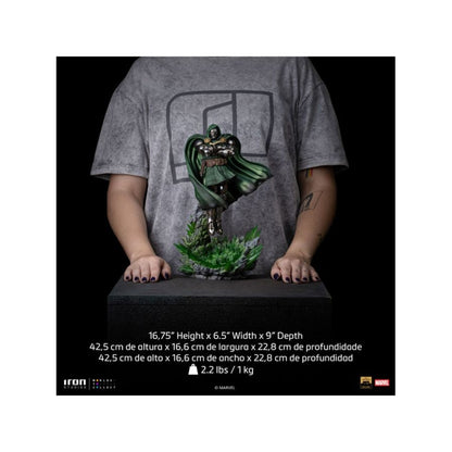 Iron Studios Fantastic 4 Dr Doom Deluxe 1:10 Scale Statue