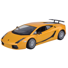 Motormax Timeless Legends Lamborghini Gallardo Superleggera [Yellow] 1:24 Scale Diecast Vehicle