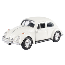 Motormax James Bond Collection 1966 Volkswagen Beetle 1:24 Scale Diecast Vehicle