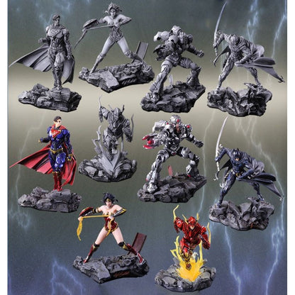 Square Enix DC Comics Variant Trading Arts Figures Assortment