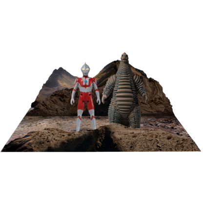 Mezco Toyz Ultraman Ultraman & Red King Boxed Set