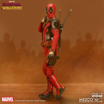 Mezco Toyz Deadpool & Wolverine Deadpool One:12 Collective Action Figure