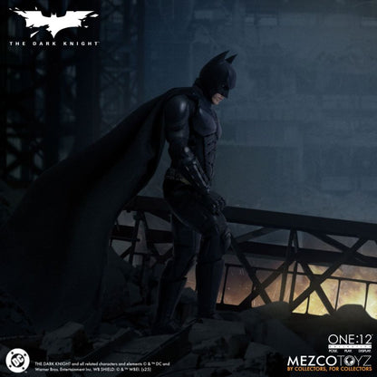 Mezco Toyz Batman The Dark Knight Batman One:12 Collective Action Figure