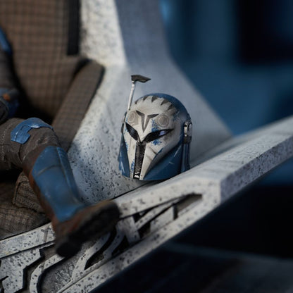 Diamond Select Toys Star Wars: Mandalorian Bo Katan on Throne Statue