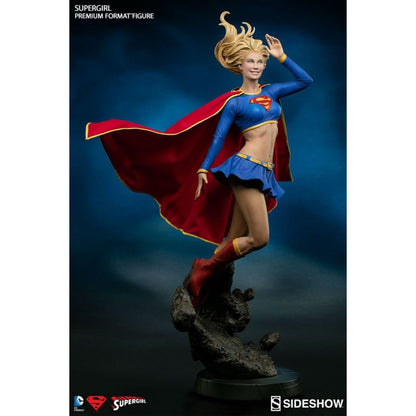 Sideshow Collectibles DC Comics Supergirl Premium Format 1:4 Scale Statue
