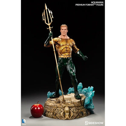 Sideshow Collectibles DC Comics Aquaman Premium Format 1:4 Scale Statue