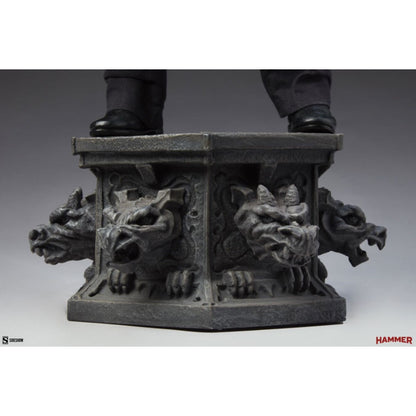 Sideshow Collectibles Dracula Van Helsing Premium Format Statue