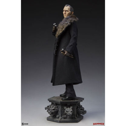 Sideshow Collectibles Dracula Van Helsing Premium Format Statue