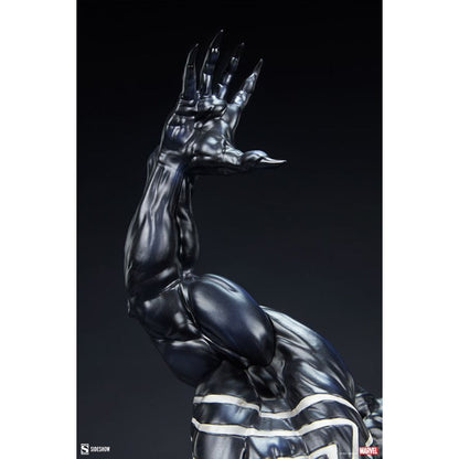 Sideshow Collectibles Marvel Comics Spider Man vs Venom Maquette