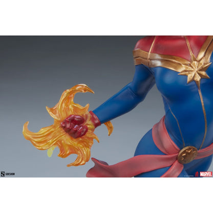Sideshow Collectibles Marvel Comics Captain Marvel Statue