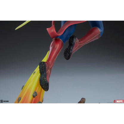 Sideshow Collectibles Marvel Comics Captain Marvel Statue