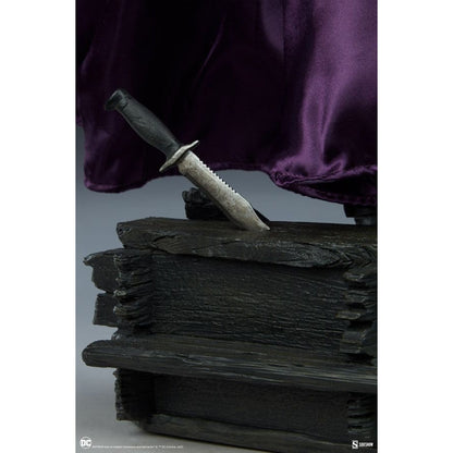 Sideshow Collectibles DC Comics Huntress Premium Format Statue