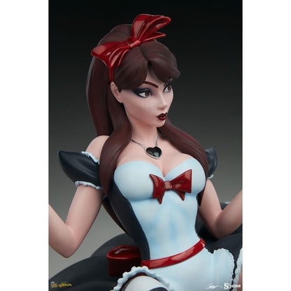 Sideshow Collectibles Fairytale Fantasies Alice in Wonderland Game of Hearts Statue