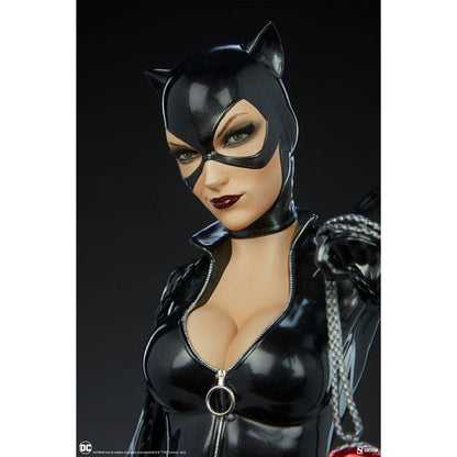 Sideshow Collectibles DC Comics Catwoman Premium Format Statue