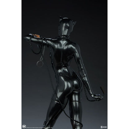 Sideshow Collectibles DC Comics Catwoman Premium Format Statue