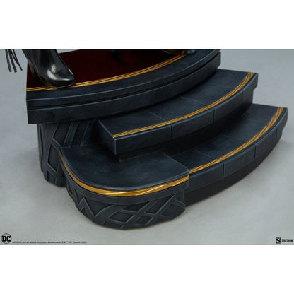 Sideshow Collectibles DC Comics Catwoman Premium Format Statue