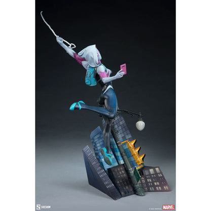 Sideshow Collectibles Marvel Comics Spider Gwen Premium Format Statue