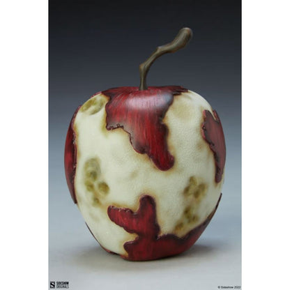 Sideshow Collectibles Court of the Dead Peeled Apple Replica