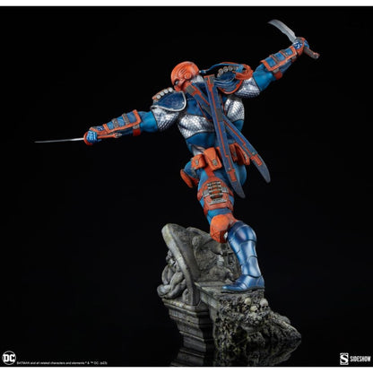 Sideshow Collectibles DC Comics Deathstroke Premium Format Statue
