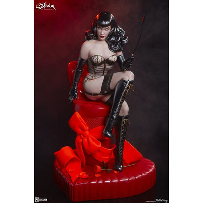 Sideshow Collectibles Bettie Page Love Hurts Statue