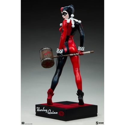 Sideshow Collectibles DC Comics Harley Quinn Premium Format Statue
