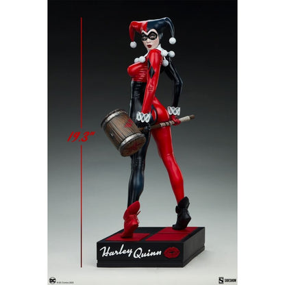 Sideshow Collectibles DC Comics Harley Quinn Premium Format Statue