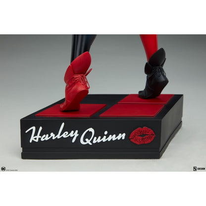 Sideshow Collectibles DC Comics Harley Quinn Premium Format Statue